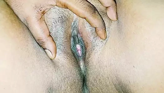 Bangladeshi Bangali Bhabi - Fingering my super close-up pussy and squirting out pussy juice.🫦
