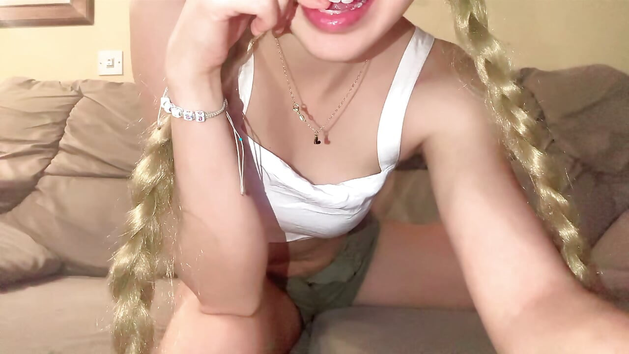 Cute college girl squirts and fingers her ass in the library