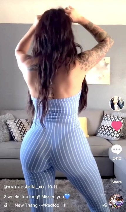 Ass shake6