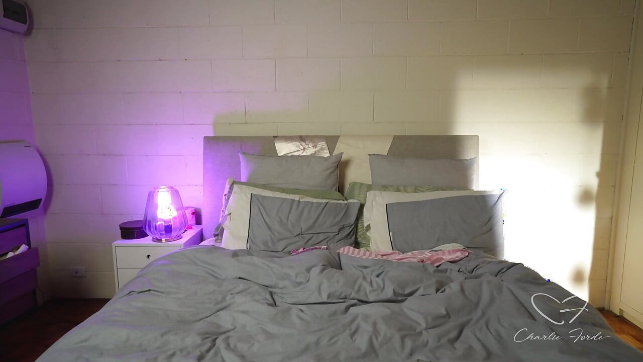 Sexting với charlie forde