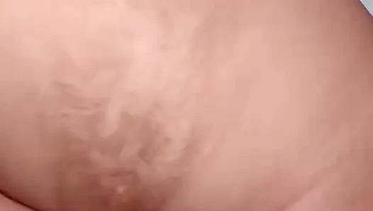 Pantat dan memek besar, istriku.