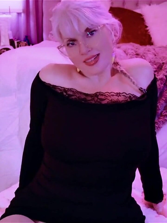 당신은 당신의 체력을 증가 연습으로 나를 기쁘게하고 싶은 욕망을 표현한 대로 순결에있어