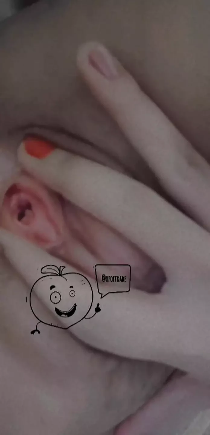 Perfect body and masturbation of Iranian girl