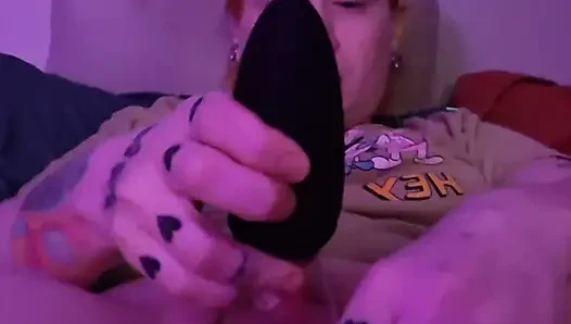 Tight MILF Pumpum