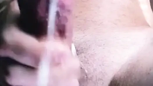 Sabah güneşinin tadını çıkarın, büyük bir sperm dozuyla birlikte
