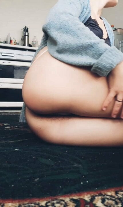hairy pussy caresses herself