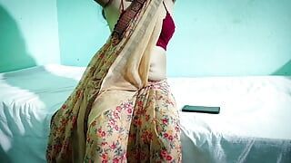 Roztomilý a krásný sexy hindský devar bhabhi sex