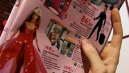 Ateşli sarışın Fransız genç kız ateşli bakış açısı sahnesinde götten sikiliyor