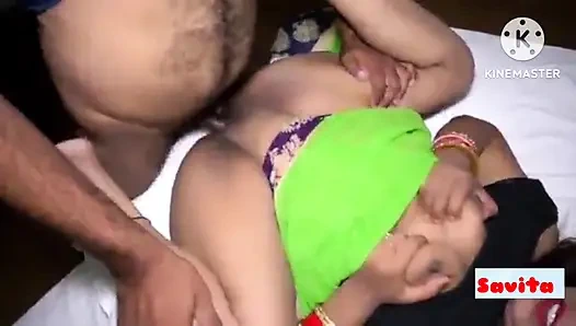 Хардкорный утренний секс индийской дези пары и видео траха