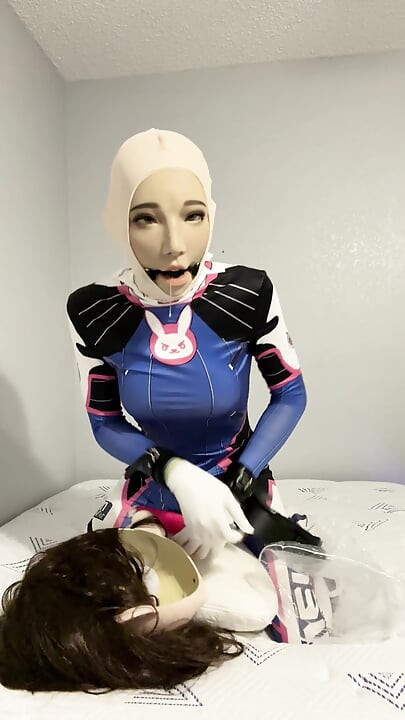 berganda Kigurumi Vibrator dan Breathplay