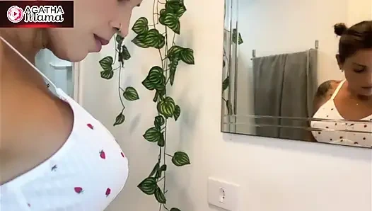 I, Agatha Mama on a Visit From My Friend BBC in the Middle of the Fuck, I Took off the Condom! and He Cums Inside Her Pussy