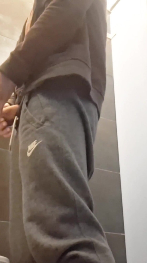 Risky masturbation in a public bathroom - Sexy guy | Clip 1