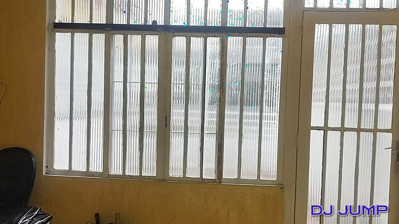 Sıcak Suzie ile sızdırırken