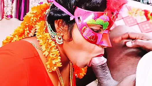 Индийская неверная жена. Красивая домохозяйка Сари, неверная Муженда трахает паренька-друга. Телугу грязные разговоры.