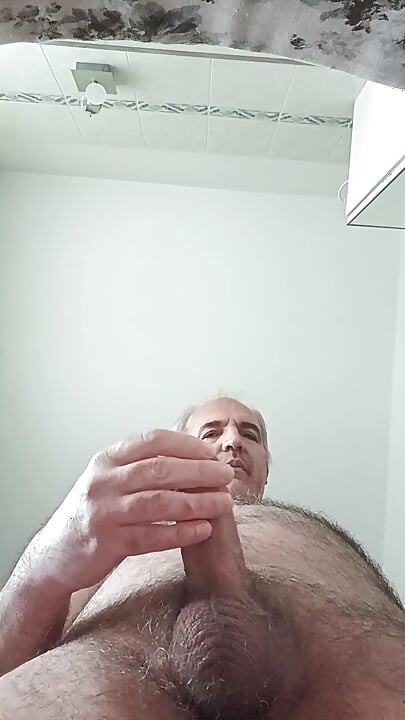 Tutorial for a Pleasant Penis Massage with a Flow of Sperm on the Smartphone Screen