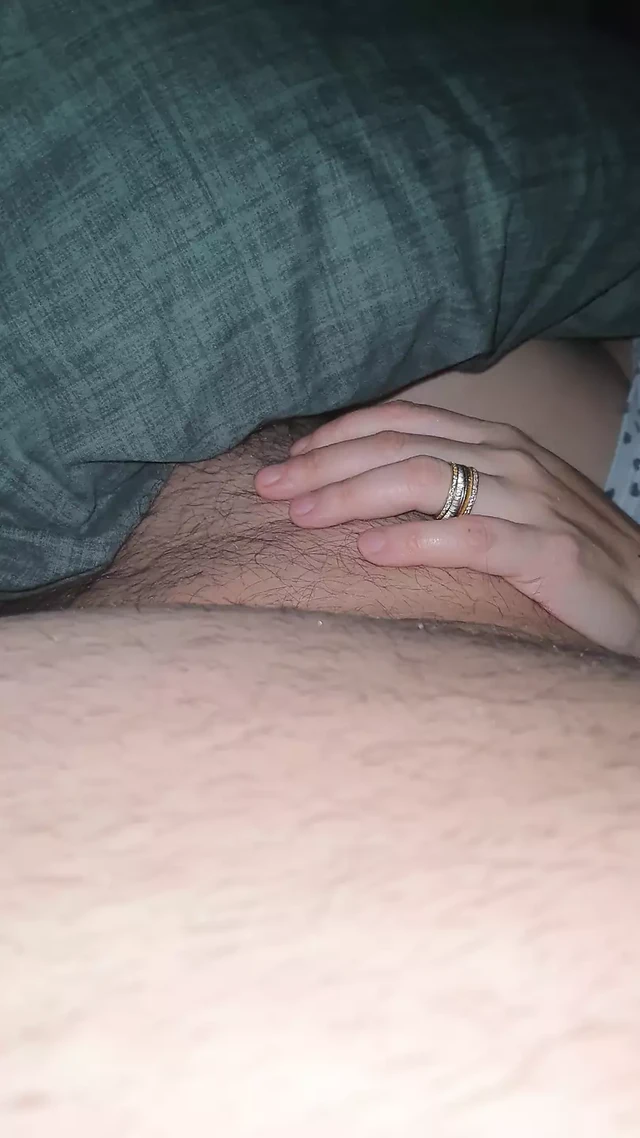 Step mom invites step son in bed and handjob step son dick