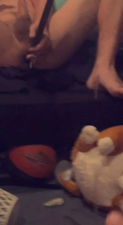19 year old fucks ass hole in mirror big ass