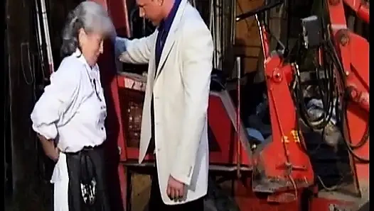 Blonde Mature German with Naturals Gets Fucked in Vintage Homemade