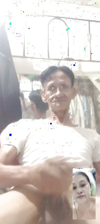 Hubungan jarak jauh dengan isteri, panggilan video seks adalah penyelesaian untuk buat kita gembira
