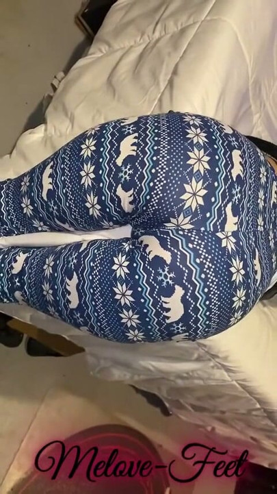 Compilation of Melove's Delicious Butt in tight Pants | Clip 3