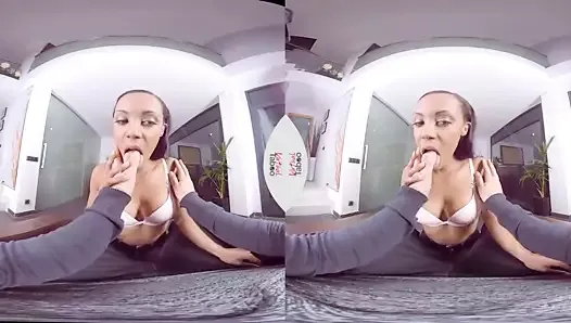 VIRTUAL TABOO -  Noemilk strip oculus