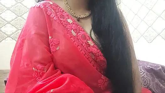 Bhabhi fickte kaum Rollenspiele, solo-fingern und dirtytalk