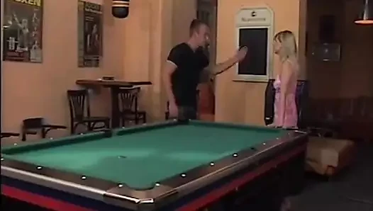 Copulation porn video – Sex in a Berlin bar with a blonde with a large pussy
