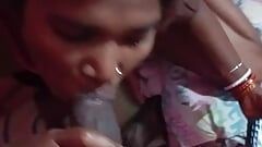 Bhabhi Ka делает глубокий минет со спермой в рот