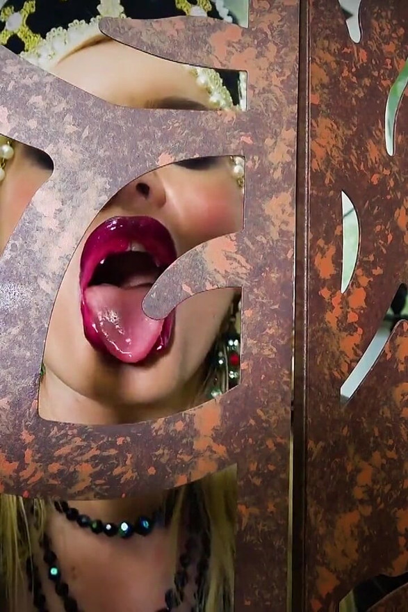 Succubus Kiss