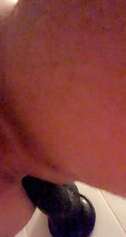 Riding my dildo and living out my boy pussy and driving it in deep, I'm a daddy slut,
Use me everywhere