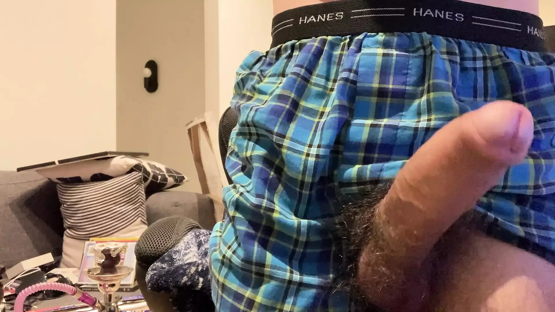 Chico con parálisis cerebral ha estado pajando su gran polla gorda
