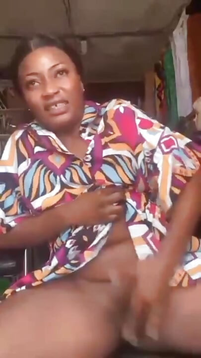 Public Masturbation of a Horny Mama Playing Her Fat Pussy in Her Shop for Her Lover