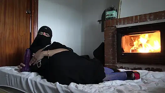Istri muslim turki di jerman memohon