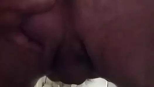 chubby adam parmak onun göt