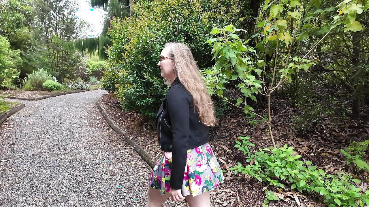 Flashing And Masturbating At The Botanical Garden