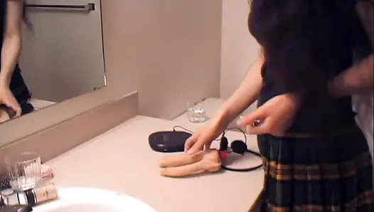 90'ların kötü kıllı kızı cezalandırılıyor!