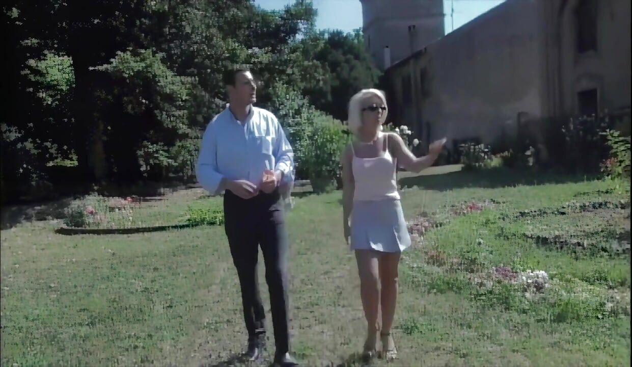 Dolly Golden: Anális szex vidéken