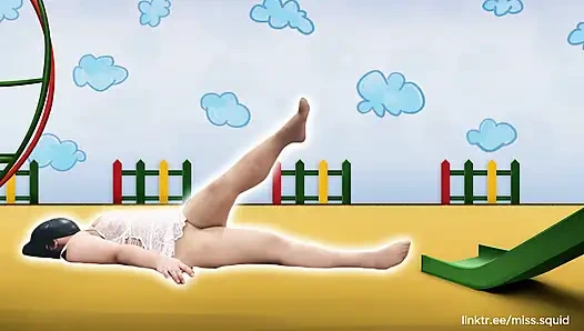 Beyaz iç çamaşırlı bayan kalamar egzersizleri