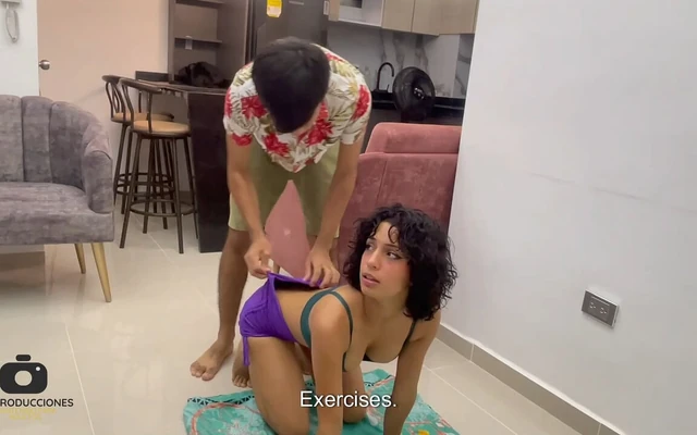My Little Stepsister Invites Me to Exercise so She Can Fuck Me and Swallow My Cum