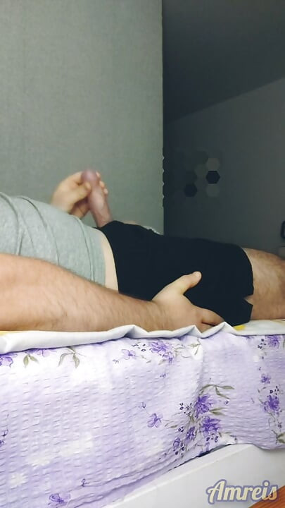La rutina diaria de un paquero. Baño, cocina, dormitorio - paja!