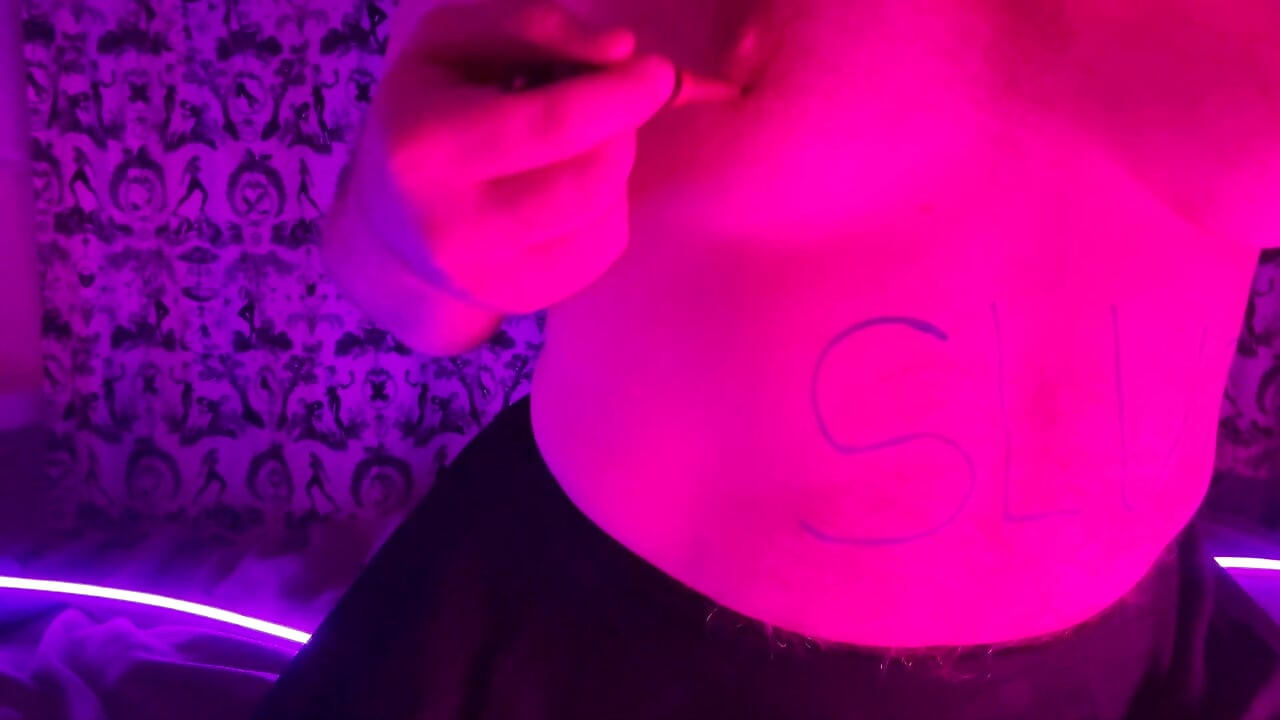 Brand New Chubby Sissy PAWG Slut Explores some Body writing