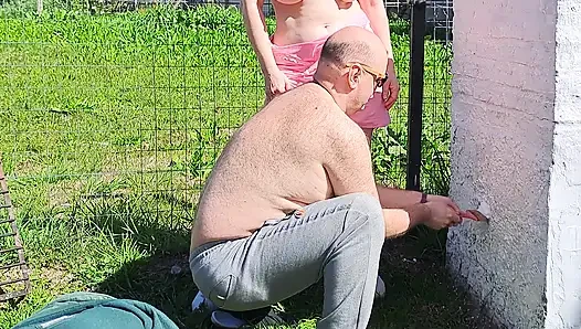 Homemade: amateur girlfriend teasing boyfriend while he works outside