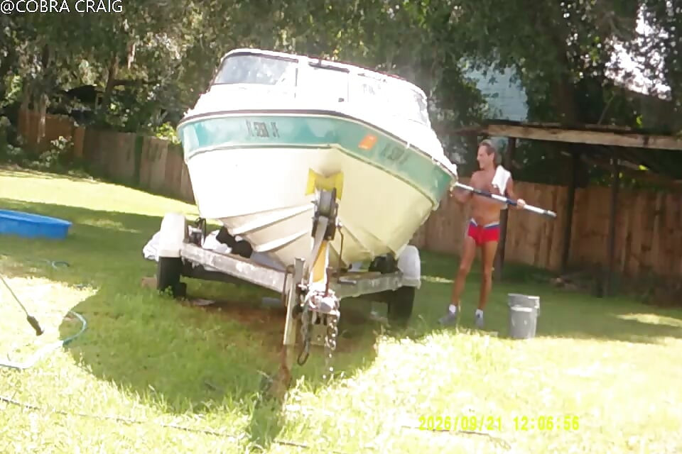 9-21-26 COBRA STARTS THE BOAT THE WHOLE TIME BIT CH ING THE LADY NEXT DOOR IS A HI IQ MORON AND THE LOVE BUGS.
