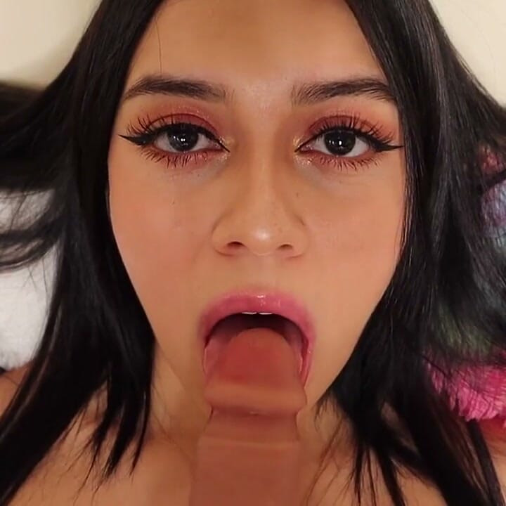 I Spread My Legs Wide to Enjoy It
