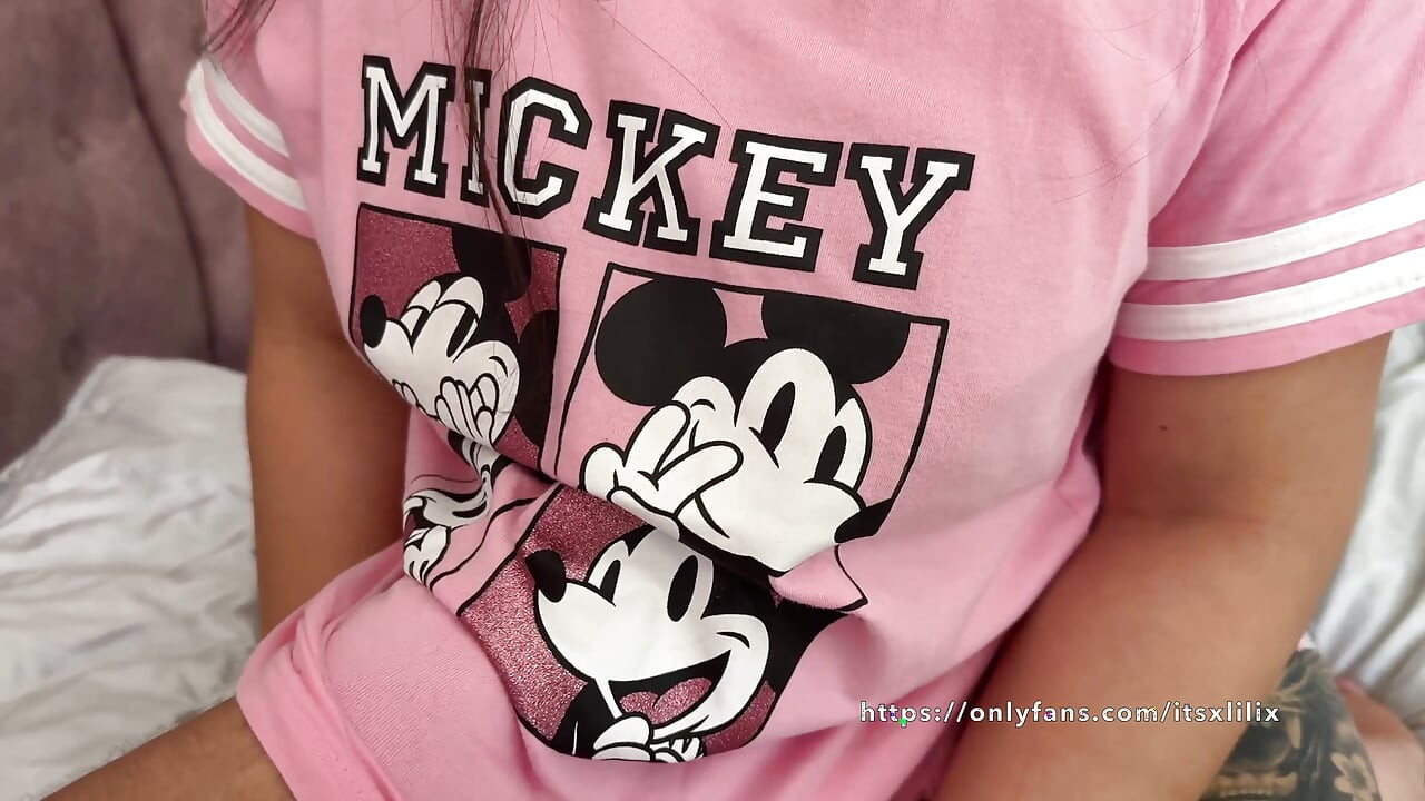 MEU MEIO-IRMÃO GOZOU NO MEU CU E BUCETA