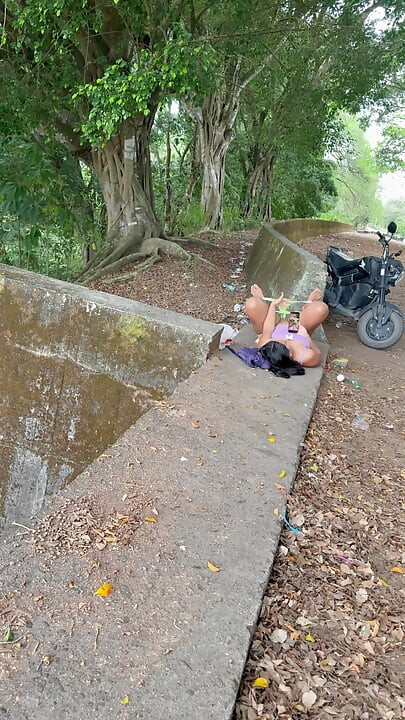 我的邻居在自慰被抓