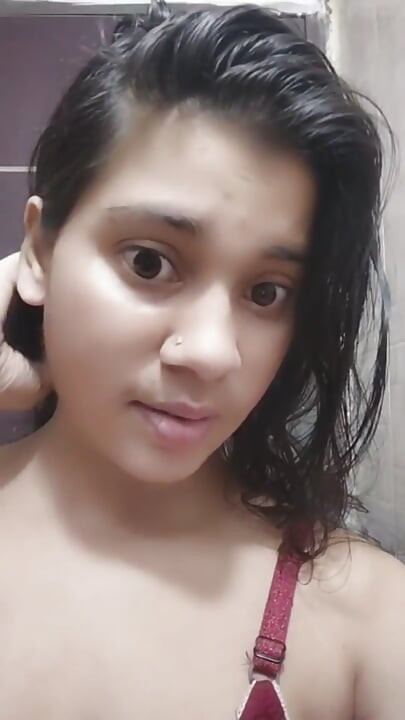 Гарячі відео