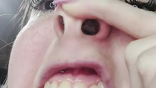 Akmış burun yakın çekim