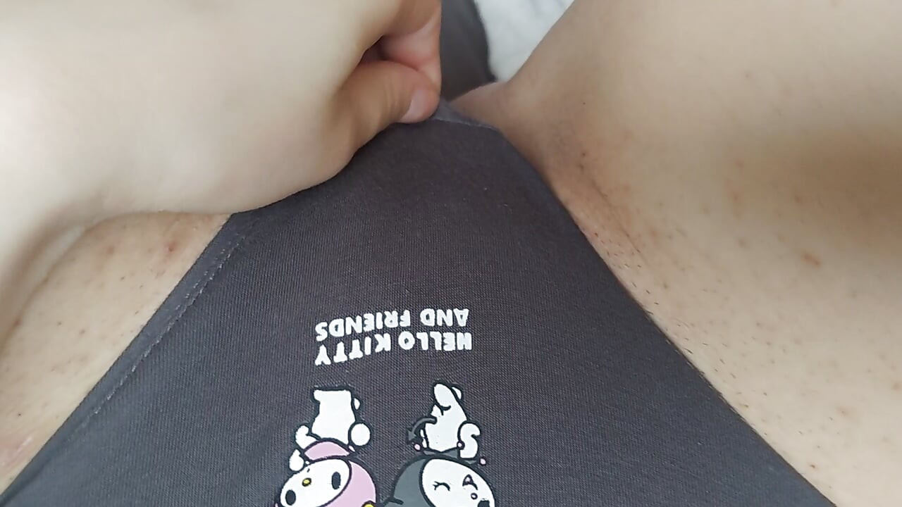 Masturbation of a small before bed