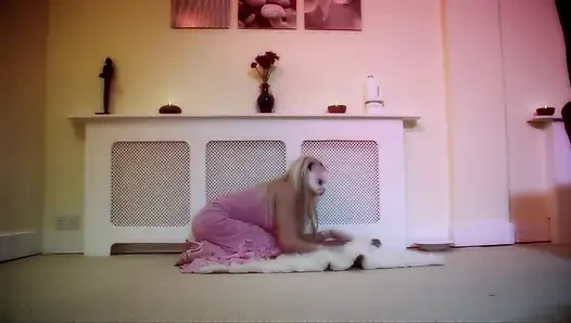Masked beauty is riding her master's cock